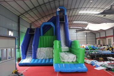 China Corrediças de água infláveis comerciais gigantes para o parque de diversões/campo de jogos fábrica