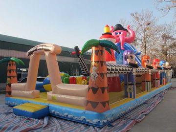 China Cidade inflável do divertimento da categoria comercial, casa do salto do navio de pirata das crianças fábrica