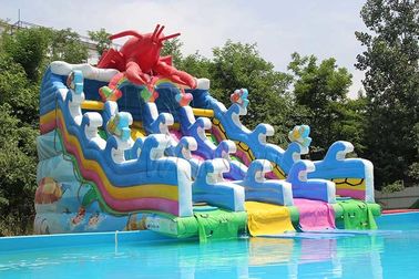 China Corrediça inflável da associação do parque da água da lagosta para adultos/crianças 9x6x8.2m fábrica